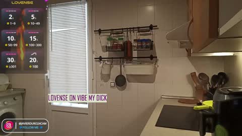 javierduro24 online show from 12-15-24, 11:23