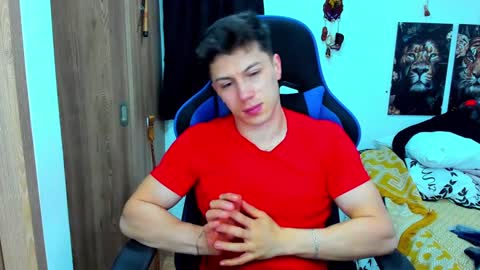 Javier online show from 01-04-25, 02:35