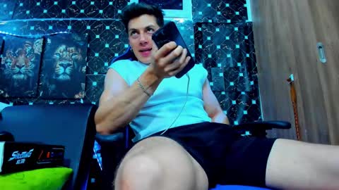 Javier online show from 09-09-25, 02:11