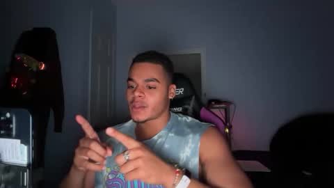 Snapshot of javiricorich chatting on 11-08-25, 07:08 javiSdick online show from 11-08-25, 07:08