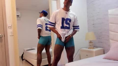 Snapshot of jax_black chatting on 11-24-25, 07:13 jax black online show from 11-24-25, 07:13