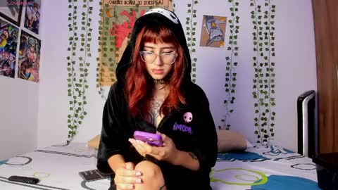 Jax and Jinx online show from 04-11-26, 12:26