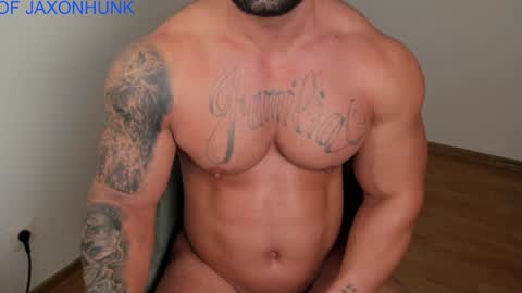JaxonHunk online show from 01-06-25, 03:09