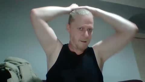 jaxx7777 online show from 12-31-24, 02:40