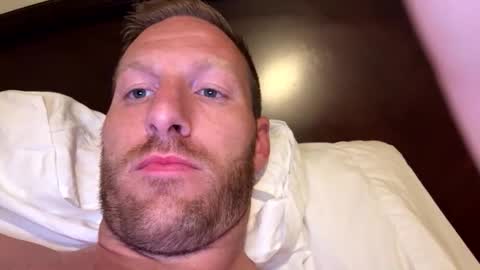 Snapshot of jay33332222 chatting on 03-30-26, 02:45 Jay Easy online show from 03-30-26, 02:45