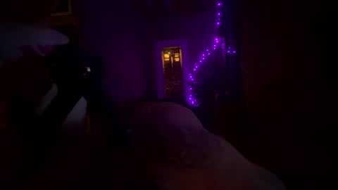 Snapshot of jay_banks0420 chatting on 02-08-25, 04:03 jay_banks0420 online show from 02-08-25, 04:03