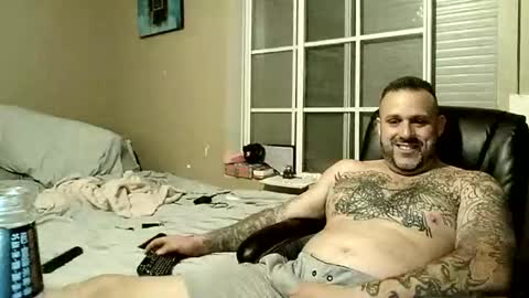 Snapshot of jay_banks0420 chatting on 10-29-25, 06:15 jay_banks0420 online show from 10-29-25, 06:15