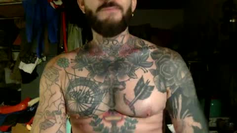 Snapshot of jay_cee_607 chatting on 06-23-26, 01:25 jay cee online show from 06-23-26, 01:25
