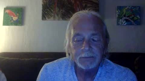 Snapshot of jay_jay1475 chatting on 06-06-26, 02:33 jay-jay1475 online show from 06-06-26, 02:33
