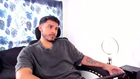 Jay marcos online show from 12-22-25, 04:15