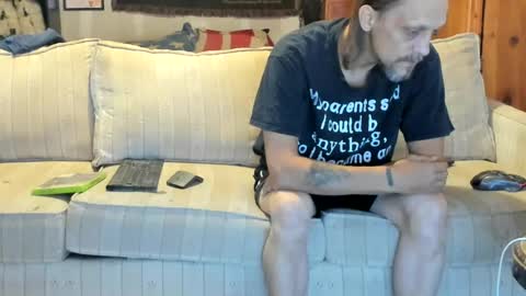 Snapshot of jay_short7863 chatting on 06-14-26, 02:30 O F jay short786 online show from 06-14-26, 02:30