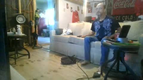 Snapshot of jay_short7863 chatting on 06-25-26, 01:26 O F jay short786 online show from 06-25-26, 01:26