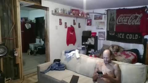 Snapshot of jay_short7863 chatting on 06-27-26, 09:14 O F jay short786 online show from 06-27-26, 09:14