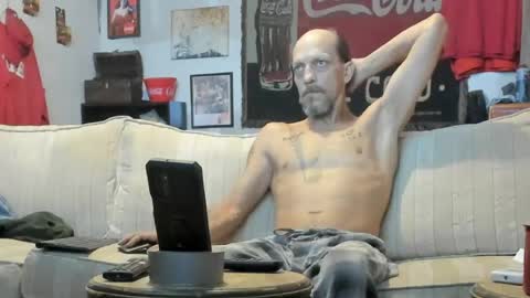 Snapshot of jay_short7863 chatting on 07-12-26, 12:07 O F jay short786 online show from 07-12-26, 12:07