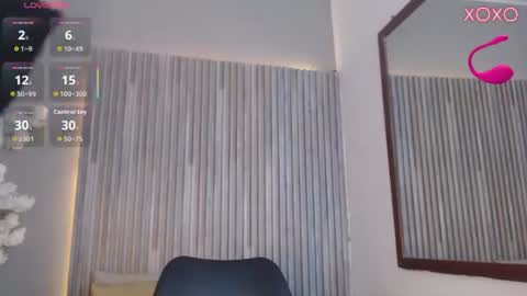 Snapshot of jay_smile chatting on 06-30-26, 02:12 JAY online show from 06-30-26, 02:12