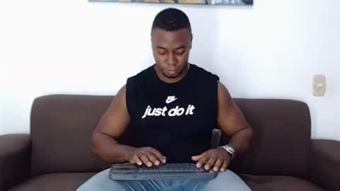 Snapshot of jay_smit chatting on 06-20-26, 12:14 jay smit online show from 06-20-26, 12:14