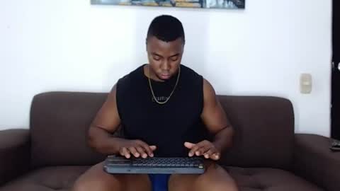 Snapshot of jay_smit chatting on 06-25-26, 02:00 jay smit online show from 06-25-26, 02:00