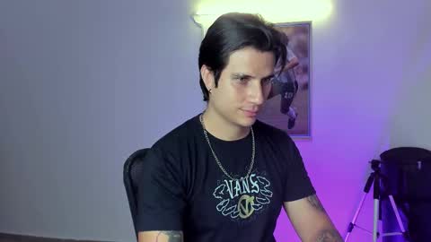 Jay Alvarrez online show from 09-08-25, 08:08