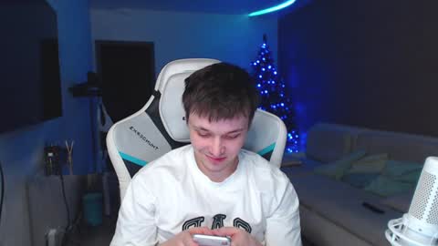 Jayce online show from 01-10-25, 04:33