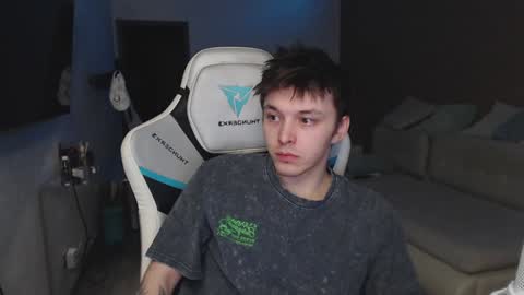 Jayce online show from 02-06-25, 07:18