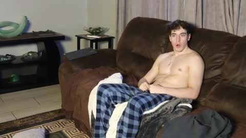 Snapshot of jaycex_69 chatting on 03-03-25, 07:32 THE HOUSE online show from 03-03-25, 07:32