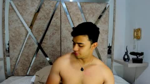 Snapshot of jayd_muscle chatting on 10-25-25, 05:37 jayd_muscle online show from 10-25-25, 05:37