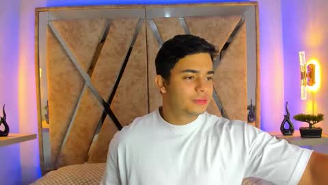 Snapshot of jayd_muscle chatting on 11-03-25, 04:25 jayd_muscle online show from 11-03-25, 04:25