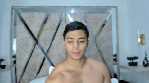 Snapshot of jayd_muscle chatting on 12-05-25, 04:54 jayd_muscle online show from 12-05-25, 04:54