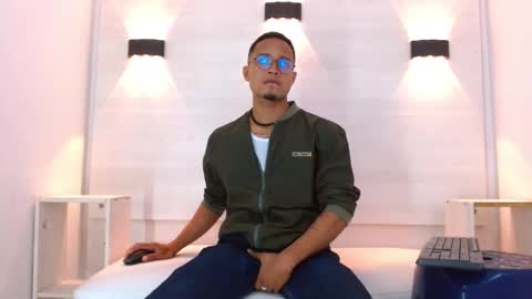 Snapshot of jayden_morris chatting on 10-13-25, 07:03 Jayden Morris online show from 10-13-25, 07:03