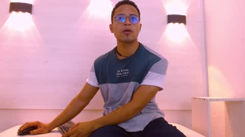 Snapshot of jayden_morris chatting on 11-03-25, 11:44 Jayden Morris online show from 11-03-25, 11:44