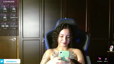 Snapshot of jaydensalvatore_ chatting on 01-16-25, 10:12 online show from 01-16-25, 10:12