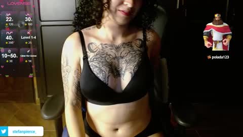 Snapshot of jaydensalvatore_ chatting on 02-15-25, 01:10 online show from 02-15-25, 01:10