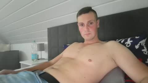 Snapshot of jayfex97 chatting on 09-15-25, 01:55 jayfex97 online show from 09-15-25, 01:55