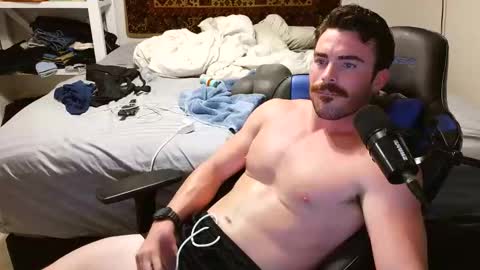 Snapshot of jaypipeahoe chatting on 10-17-25, 02:37 jaypipeahoe online show from 10-17-25, 02:37