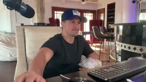 Snapshot of jayromeroxxx chatting on 06-15-26, 12:35 Jay Romero XXX online show from 06-15-26, 12:35