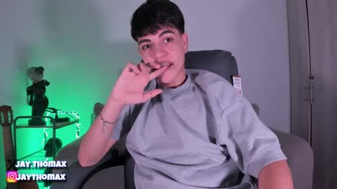 jaythomax online show from 01-31-25, 10:20