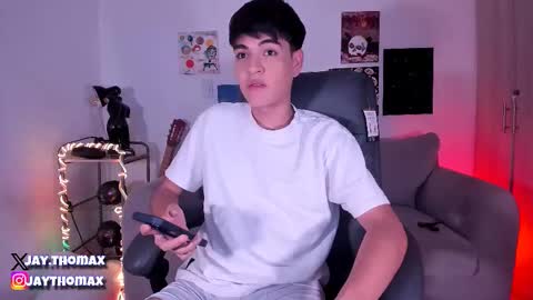 Snapshot of jaythomax chatting on 02-19-25, 04:55 jaythomax online show from 02-19-25, 04:55