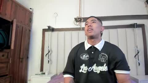 Snapshot of jazford chatting on 01-05-26, 07:06 jazford online show from 01-05-26, 07:06