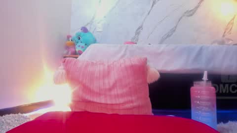 Snapshot of jazlynn_ chatting on 02-10-25, 11:02 Jaz online show from 02-10-25, 11:02