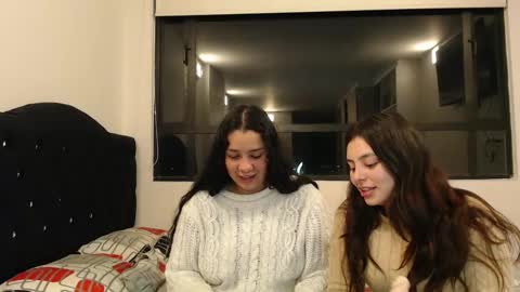 Jazmin and Scarlett online show from 02-01-25, 03:41