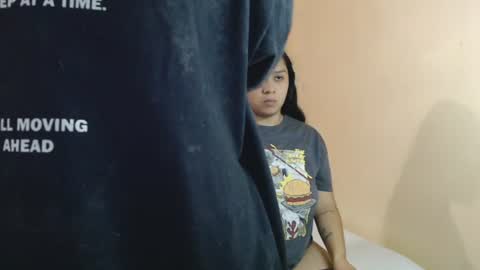 Snapshot of jazmin_dharius chatting on 07-27-26, 07:21 Jazmin and Scarlett online show from 07-27-26, 07:21