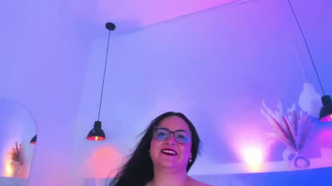 Snapshot of jazmin_flores1 chatting on 07-15-26, 10:59 Jazmin online show from 07-15-26, 10:59