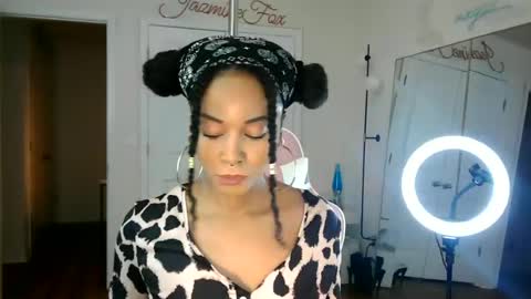 Jazmine Fox online show from 07-14-26, 08:36