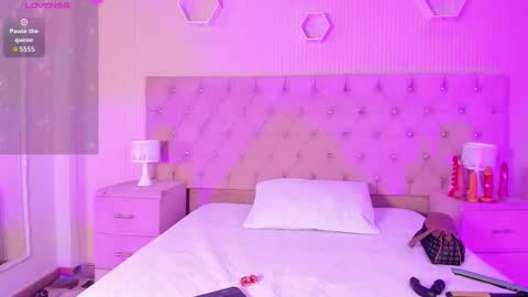 Jazminrusso  online show from 02-18-26, 04:19