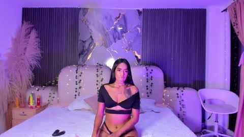 Jazminrusso  online show from 04-05-26, 05:15