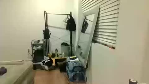 Snapshot of jazzystelo0 chatting on 10-10-25, 06:23 Jazzystelo online show from 10-10-25, 06:23