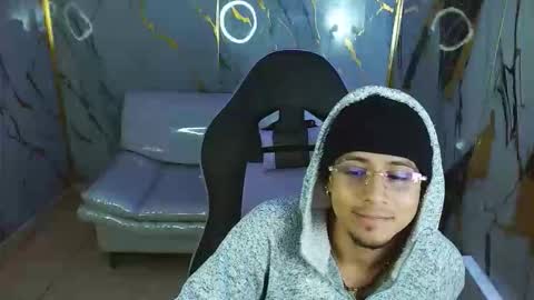 jbarto_ online show from 05-30-26, 01:57