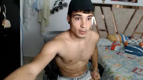 Lin online show from 03-06-26, 11:23