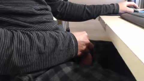 Snapshot of jc200000 chatting on 09-16-25, 05:03 jc200000 online show from 09-16-25, 05:03