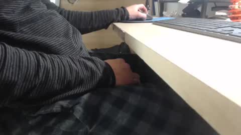 Snapshot of jc200000 chatting on 11-21-25, 09:24 jc200000 online show from 11-21-25, 09:24